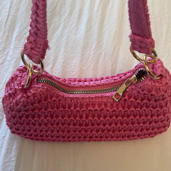 Pink Purse - Picture 2 of 4
